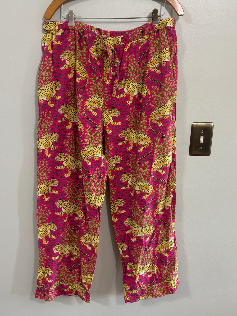 Printfresh pink Bagheera leopard pajama pants extra large